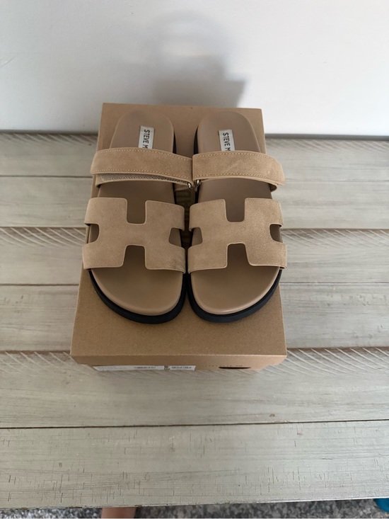 Steve Madden Shoes - New in box Steve Madden sandals